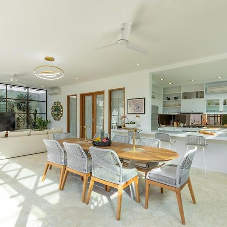 Villa Lumut 3 Bedrooms Central Seminyak المظهر الخارجي الصورة