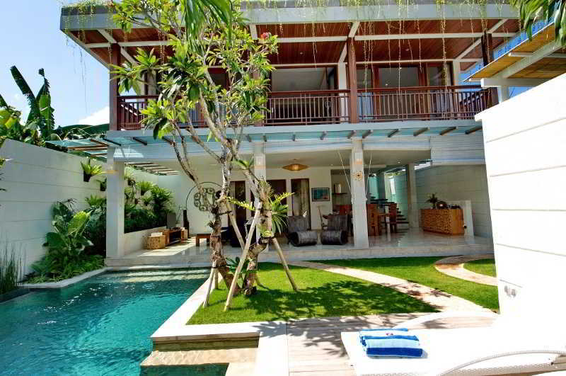 Villa Lumut 3 Bedrooms Central Seminyak المظهر الخارجي الصورة
